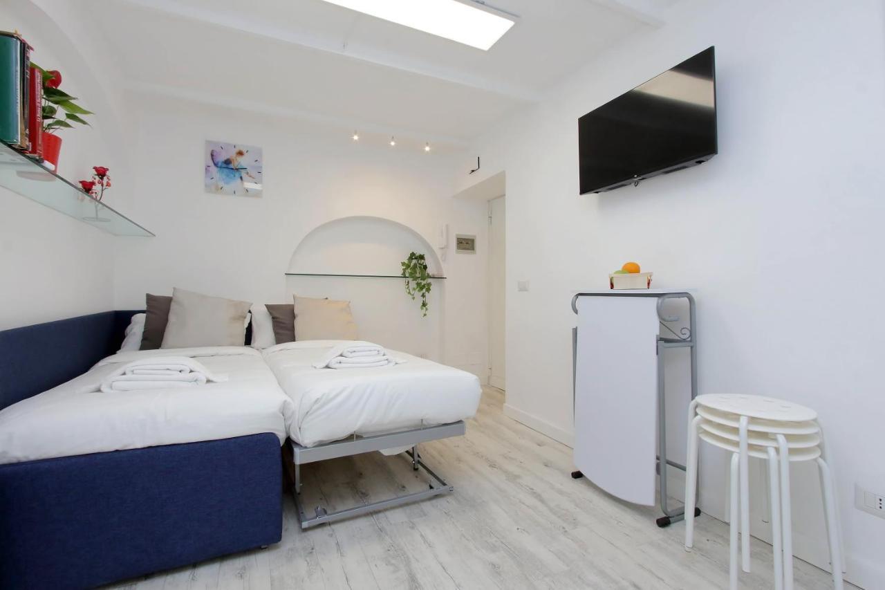 Ych-Confortevole Suite Al Colosseo Rome Extérieur photo